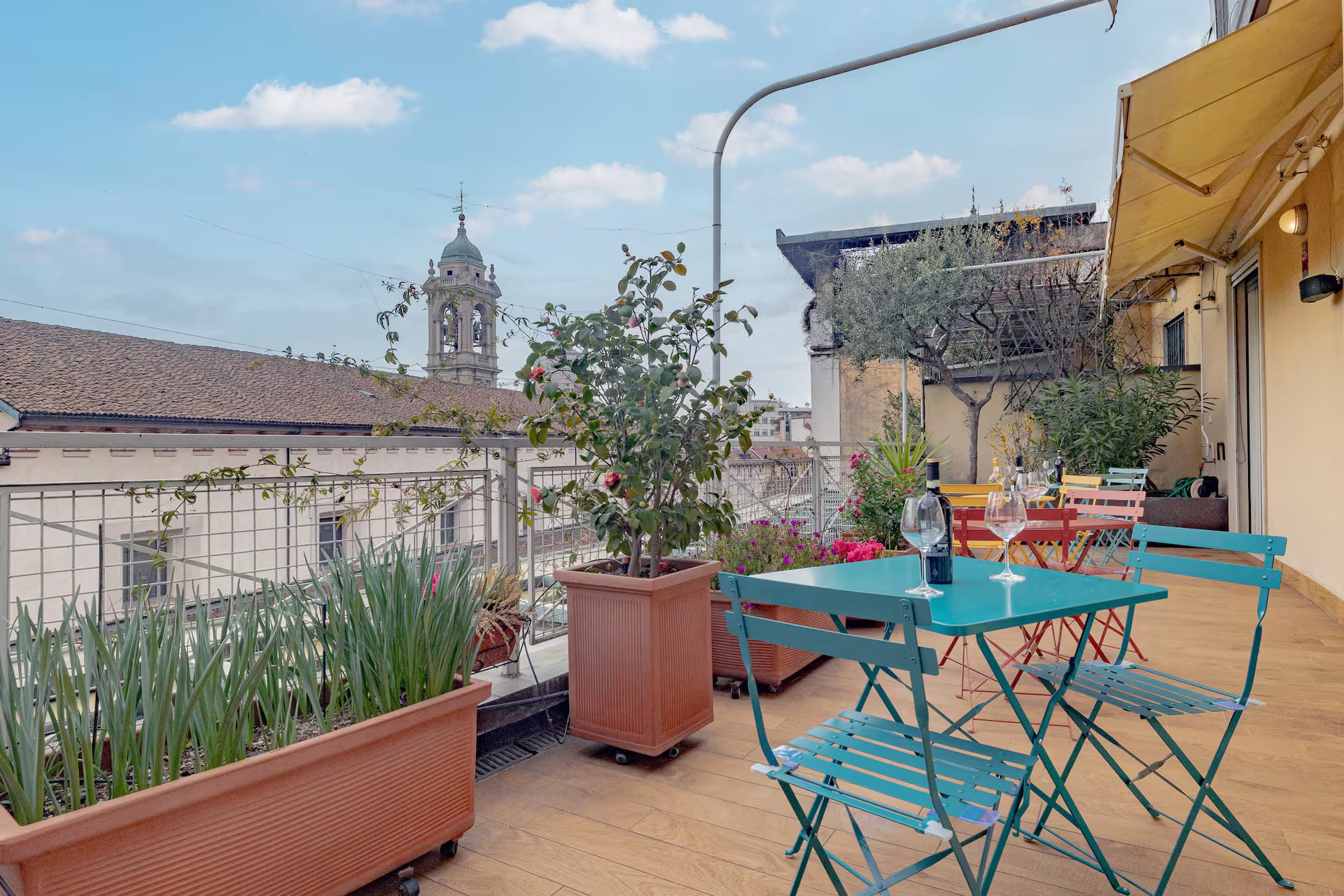 Penthouse con Terrazzo nel Cuore di Milano — Duomo